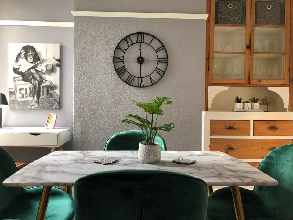 Decorative detail, Dining area