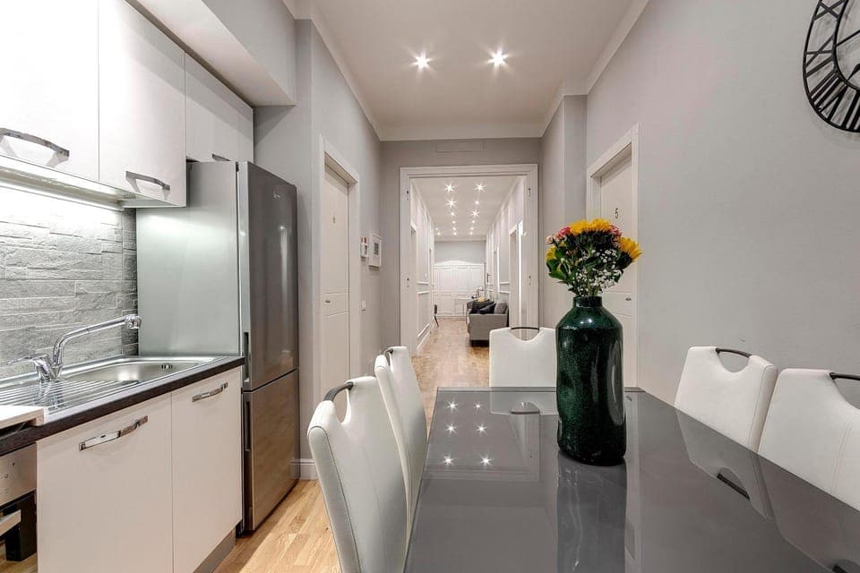 Facade/entrance, Kitchen or kitchenette, Living room, Dining area