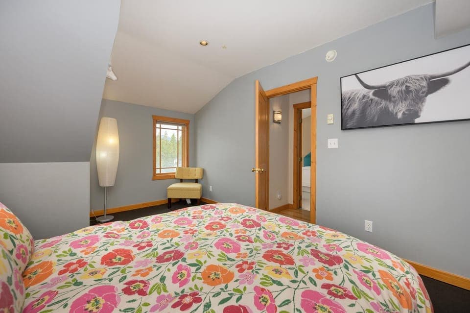 Bed, Bedroom, furniture