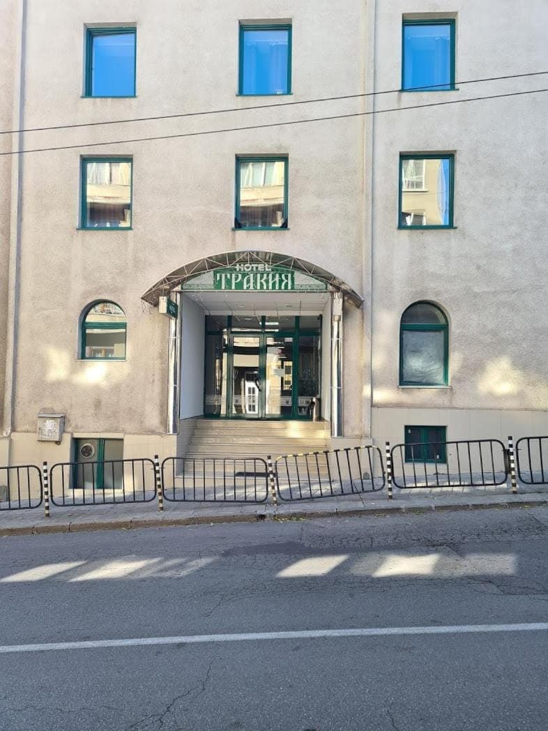 Property building, Day