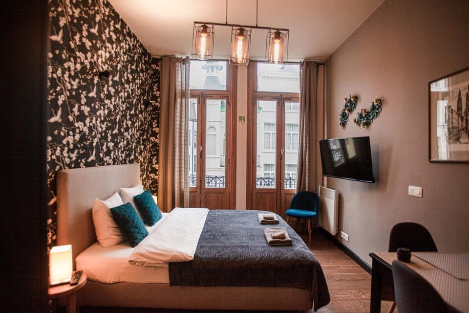 Photo of the whole room