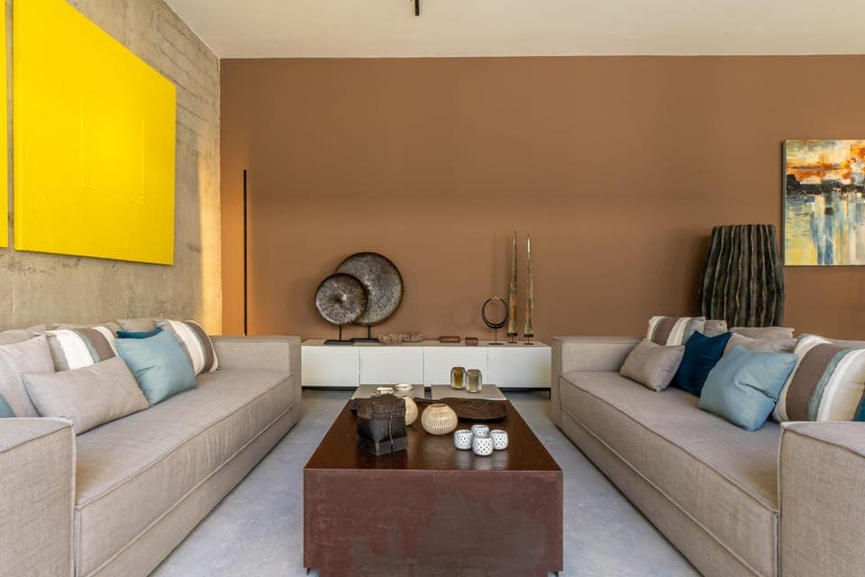 Living room, Seating area