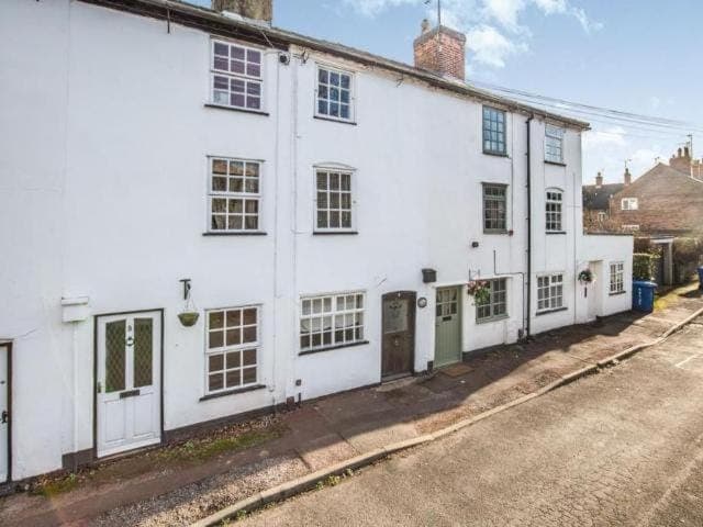 Property building, Street view