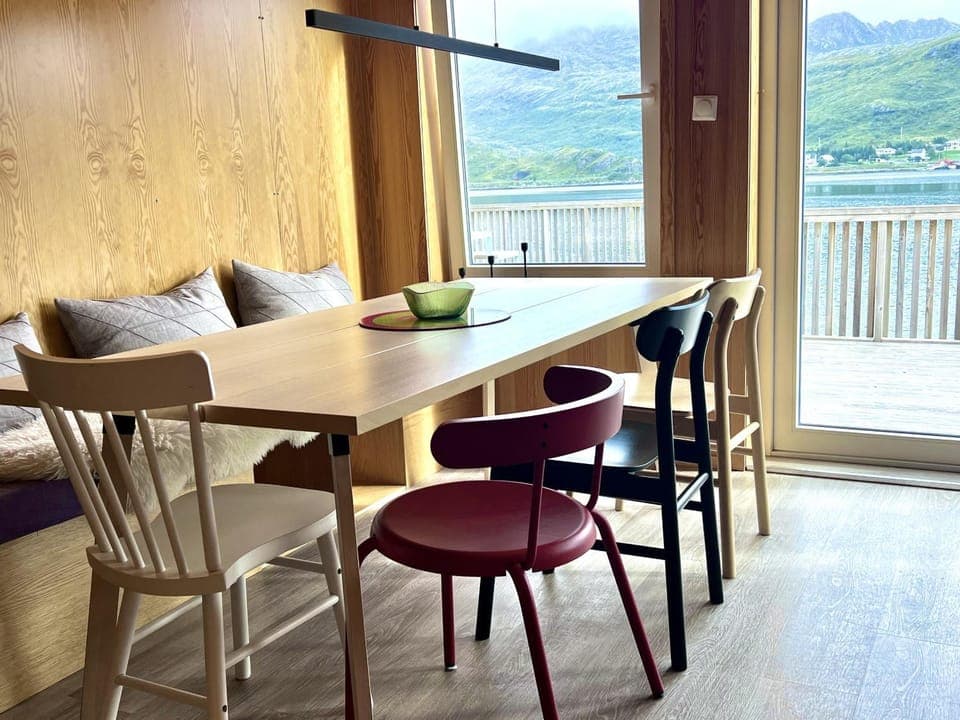 View (from property/room), Dining area, Mountain view, Sea view