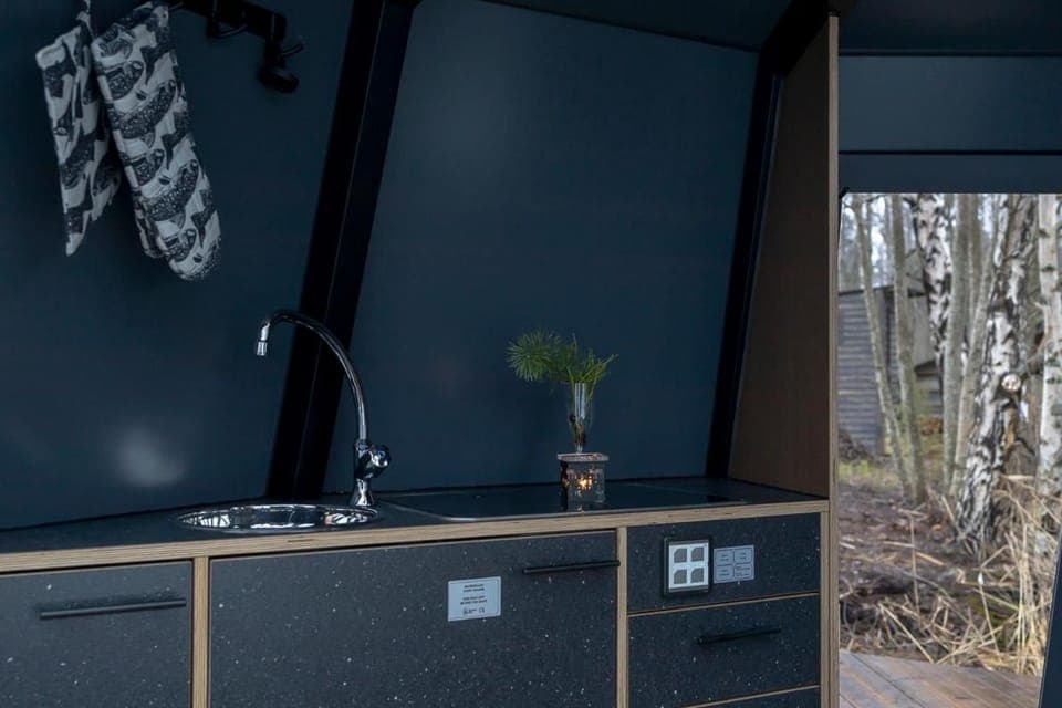 Kitchen or kitchenette