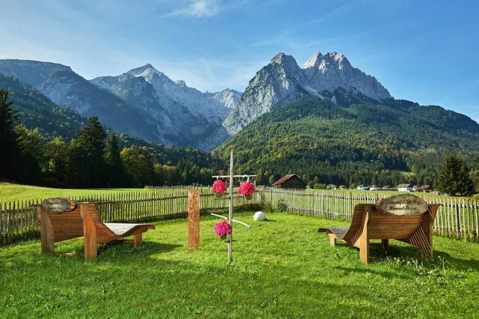 Garden, Garden, Decorative detail, Mountain view