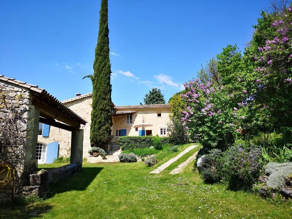 Property building, Garden