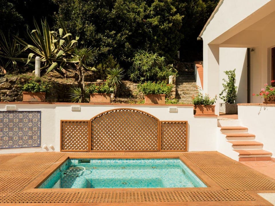Hot Tub, Open Air Bath