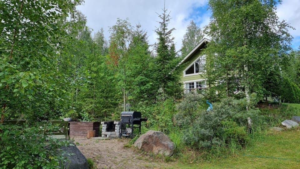 Property building, Natural landscape, Garden, flat iron