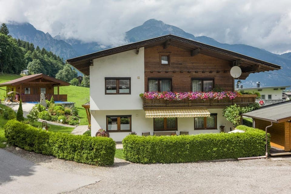 Property building, Bird's eye view