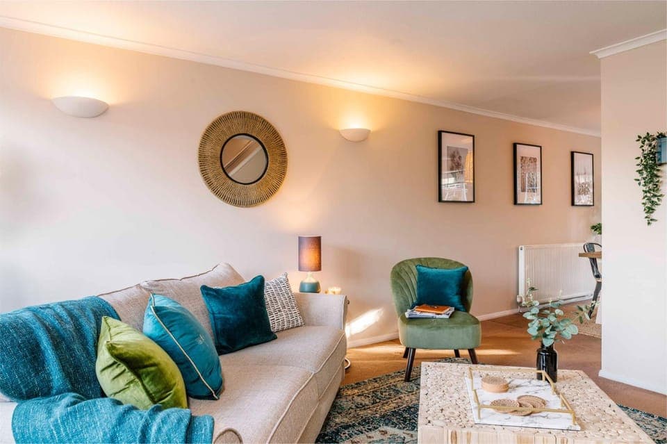 Living room, Seating area