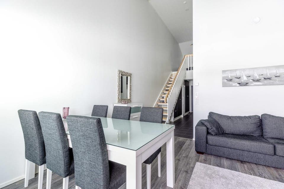 Living room, Dining area, Bedroom