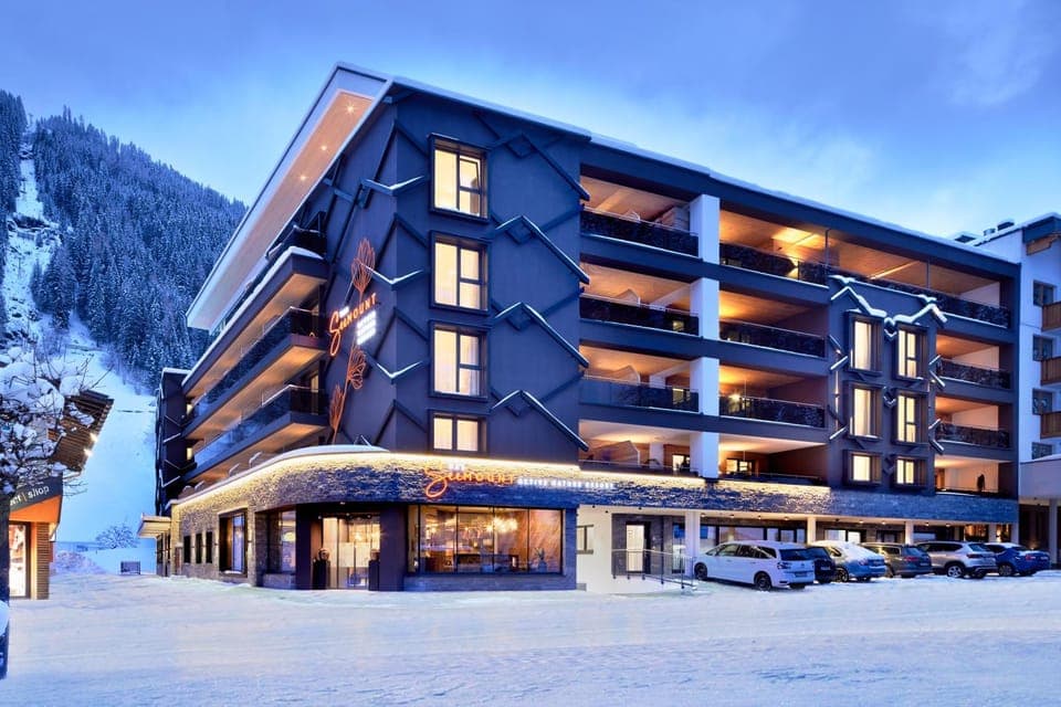 Property building, Winter
