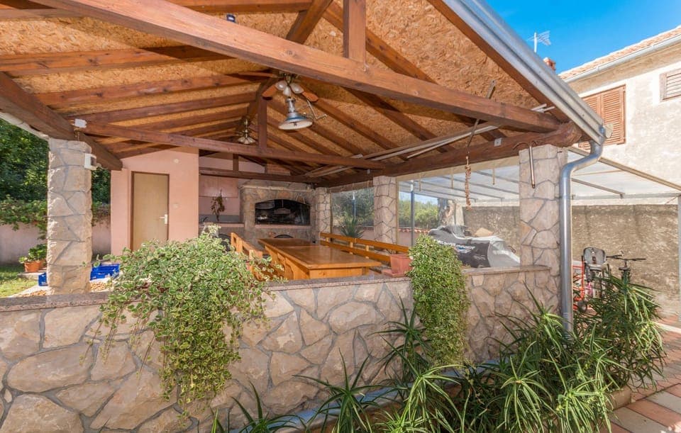 Patio, BBQ facilities, Garden, Other