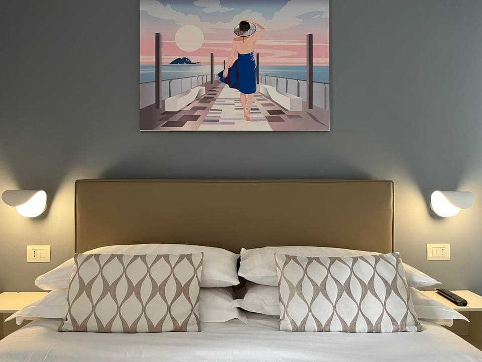 Decorative detail, Bedroom