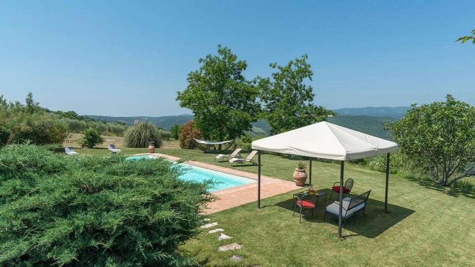 Solarium, Swimming pool