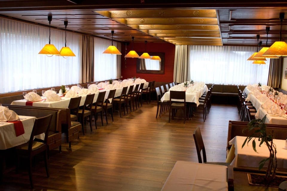 Restaurant/places to eat