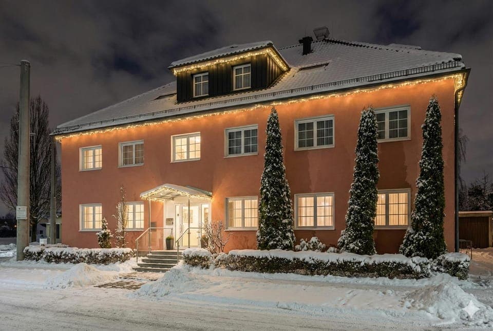 Property building, Winter