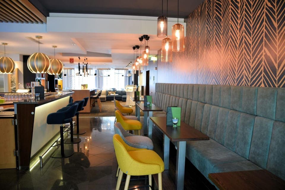 Lounge or bar