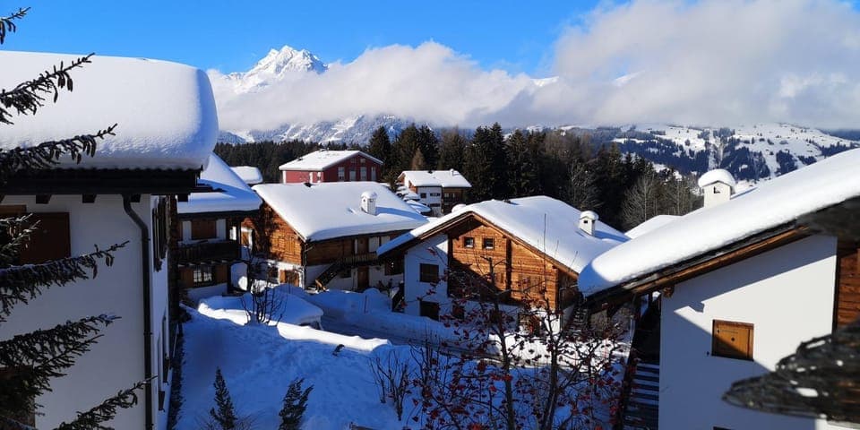 Neighbourhood, Winter, View (from property/room), View (from property/room), Mountain view