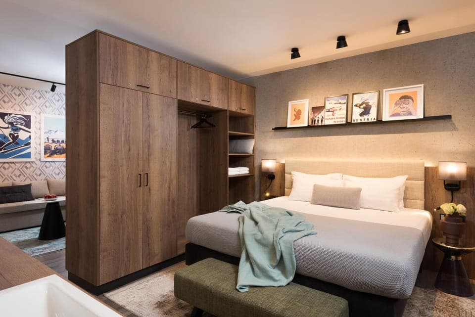 Bed, Bedroom, wardrobe