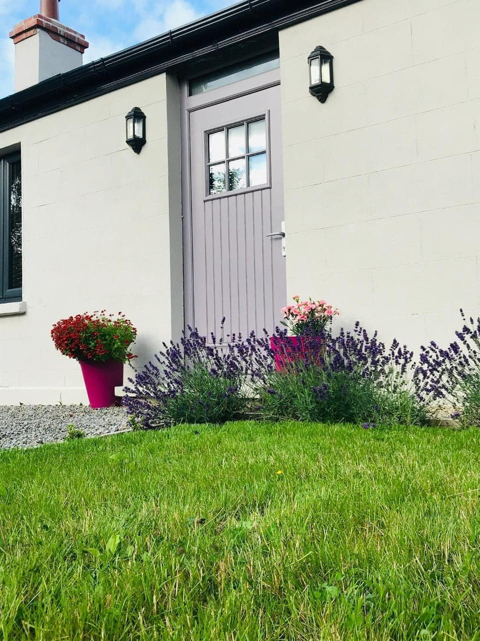Facade/entrance, Garden