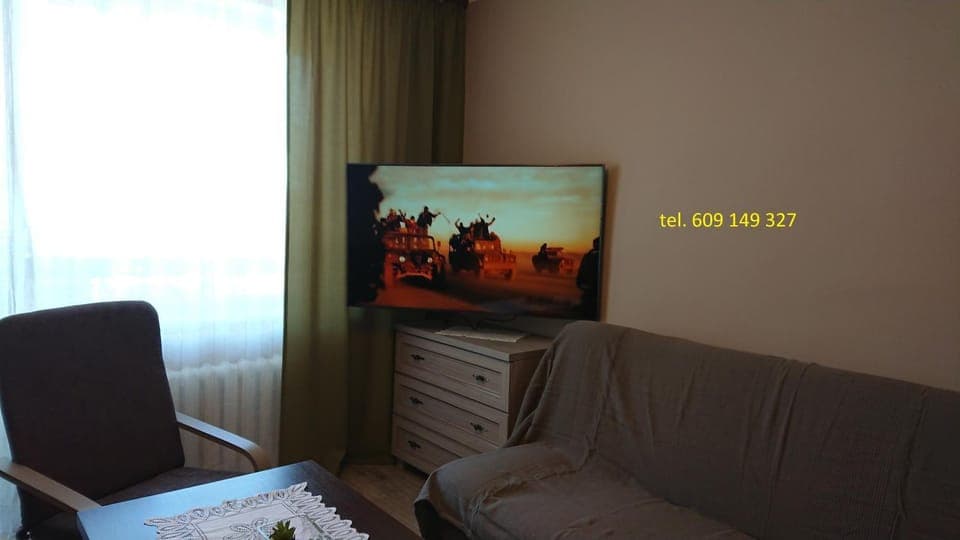 Communal lounge/ TV room, TV and multimedia, Seating area