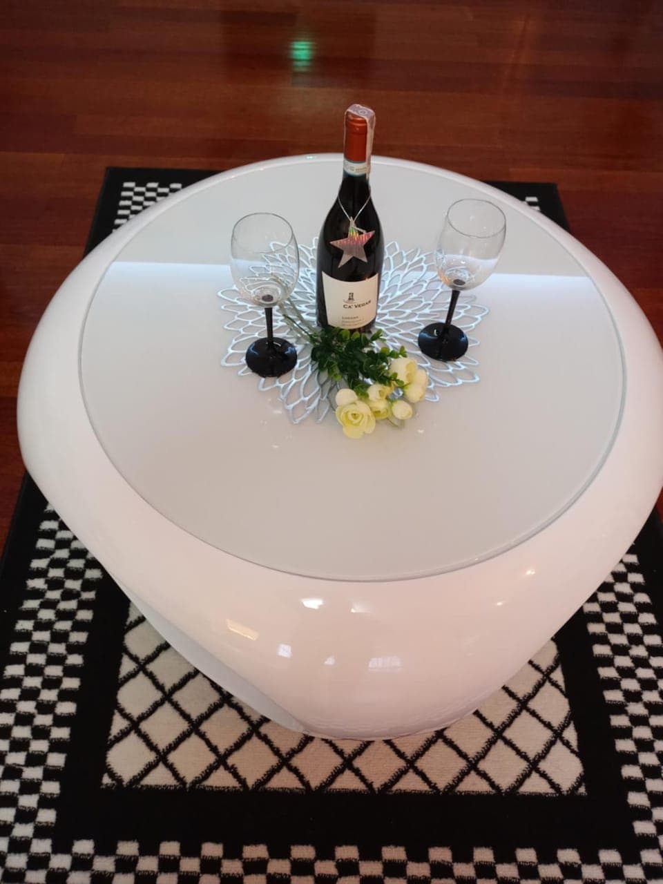 Photo of the whole room