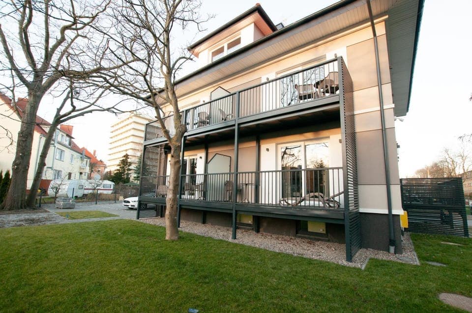 Property building, Garden