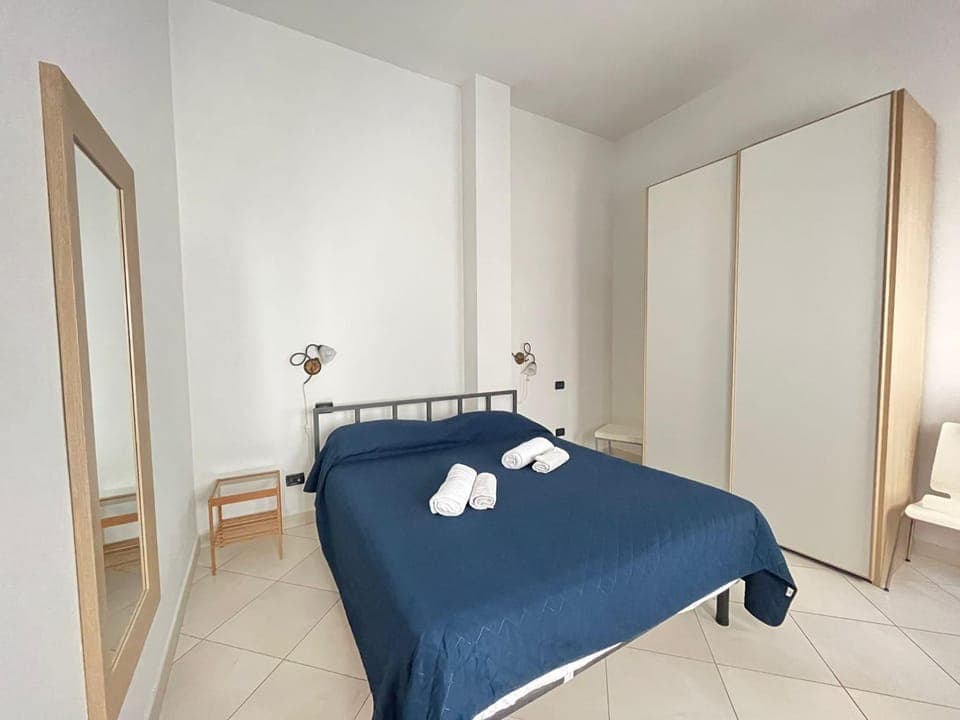 Bed, Photo of the whole room, Bedroom, towels, wardrobe