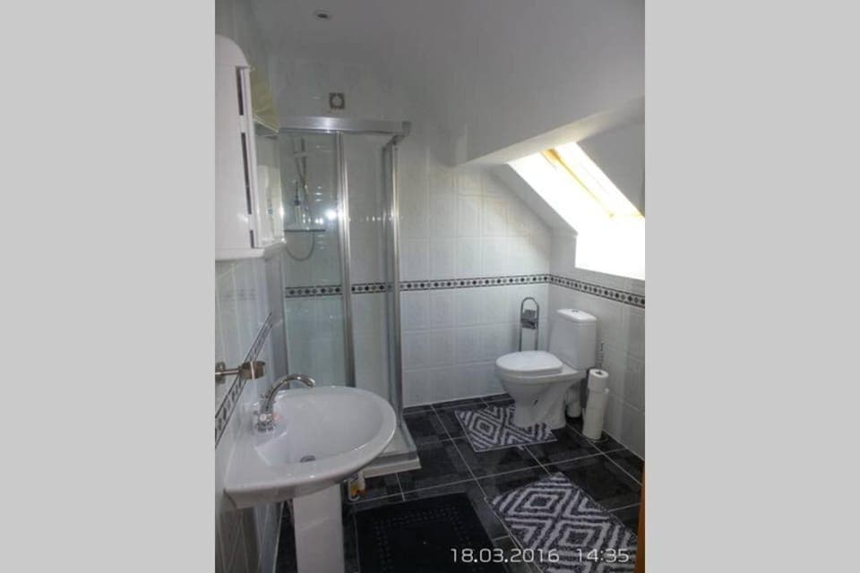 Canal bank house Apartment in Leitrim, Co. Leitrim, Ireland