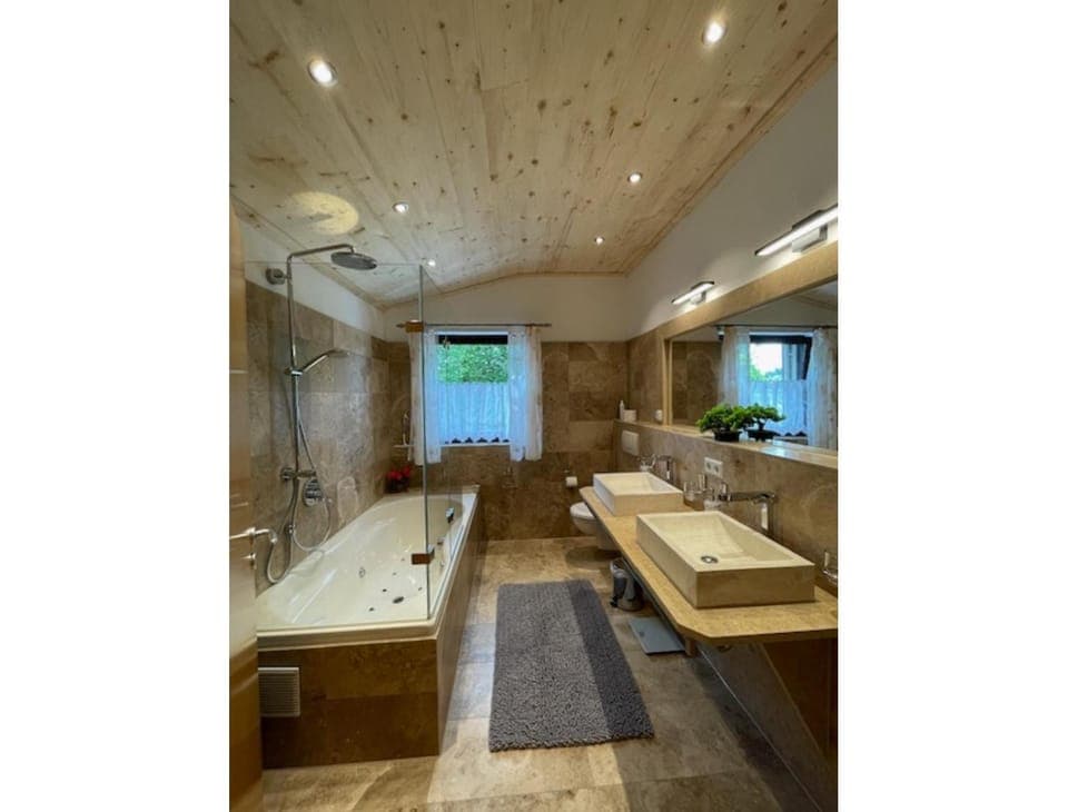 Bathroom, Living room