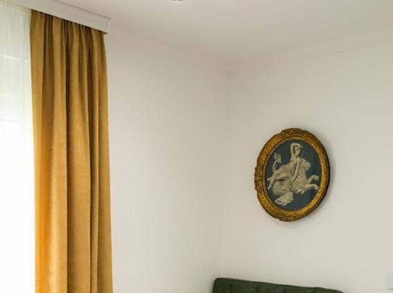 Property building, Decorative detail