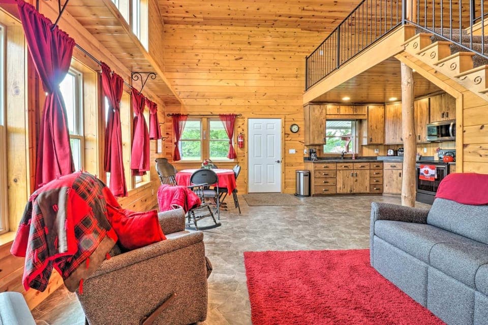 Cozy ‘Haven of Rest’ Home w/ Amish Country Views! House in Indiana