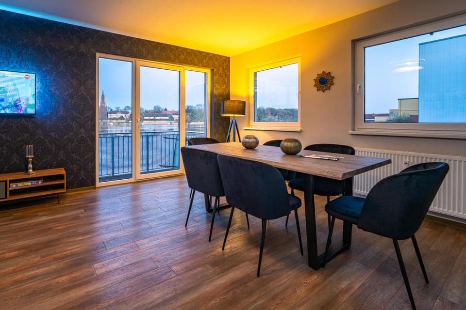 View (from property/room), View (from property/room), Dining area