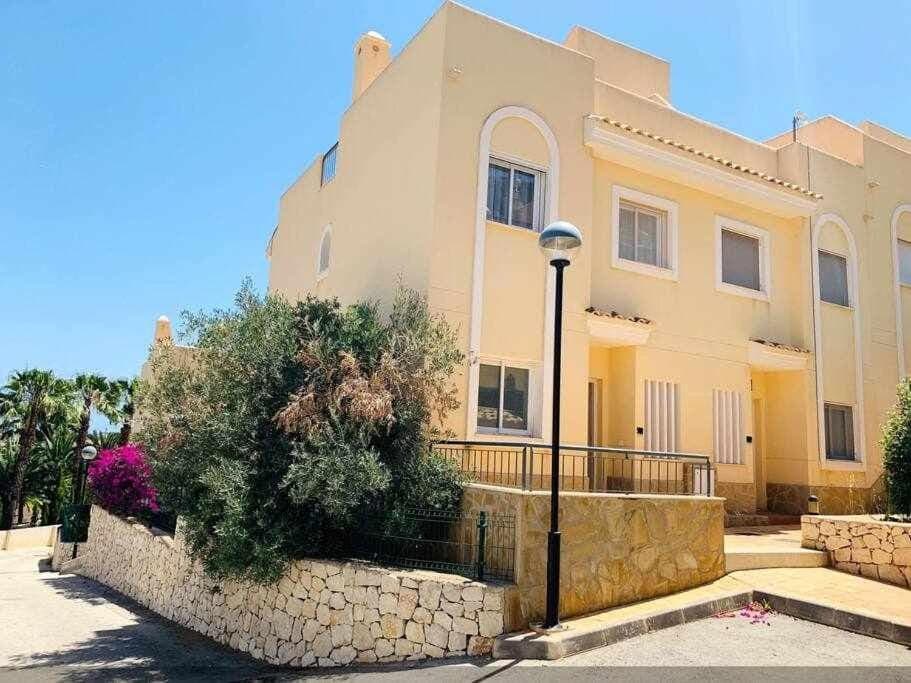 Duplex con una vista impresionantes a Calpe House in Calp