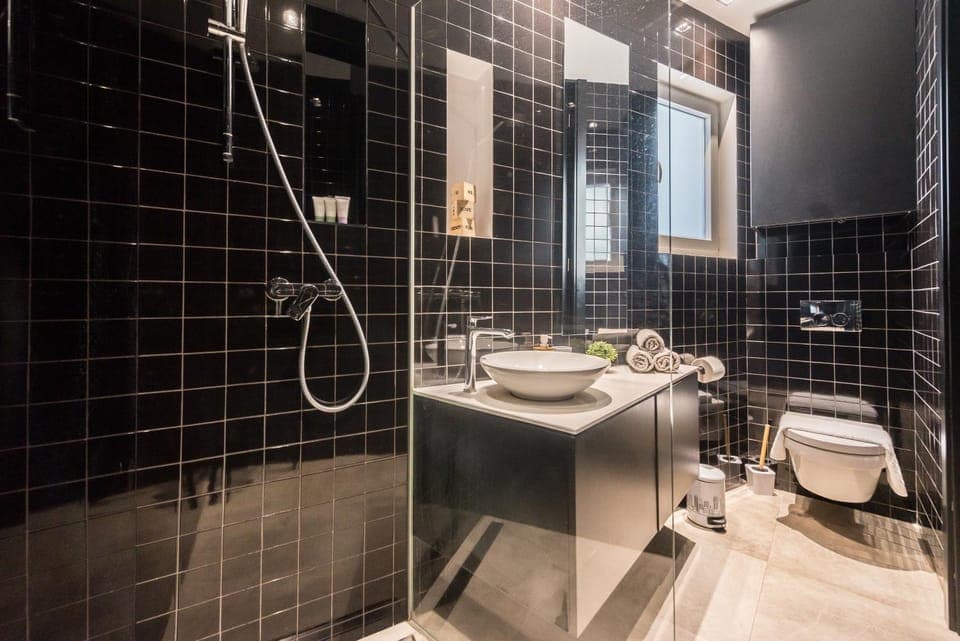 Shower, Toilet, Bathroom