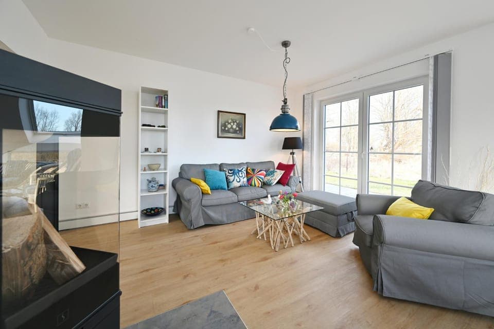 Living room, Seating area, fireplace