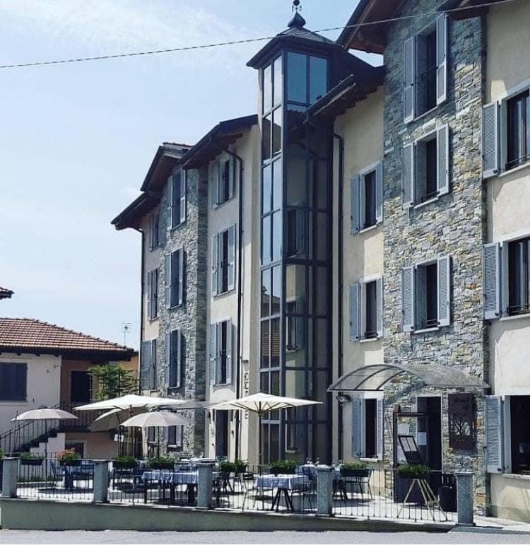 Property building, Balcony/Terrace