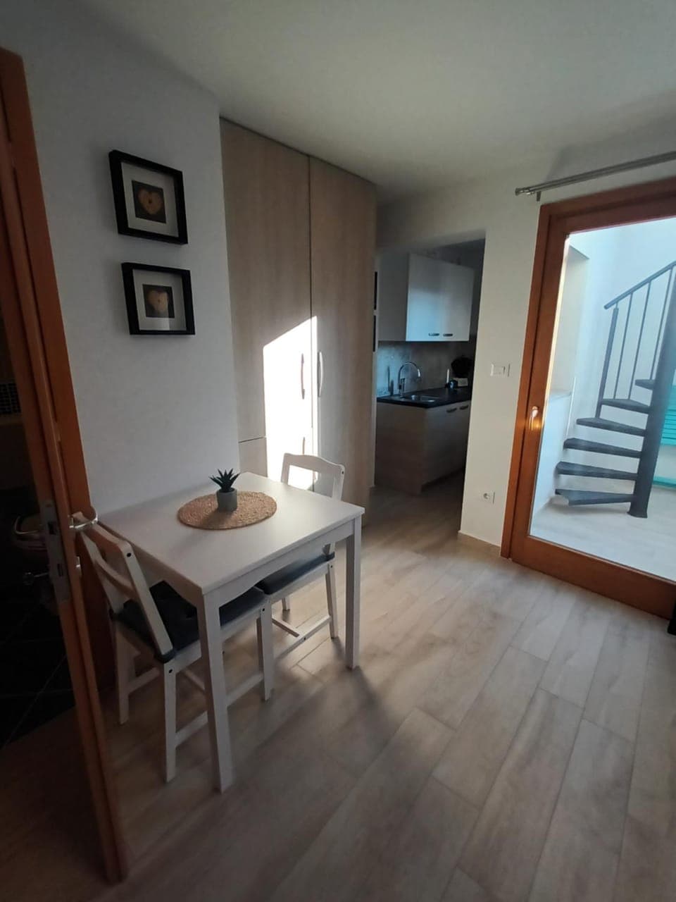 Balcony/Terrace, Dining area