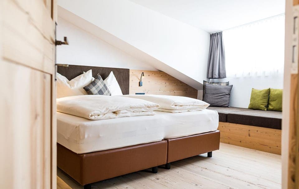 Property building, Living room, Bedroom