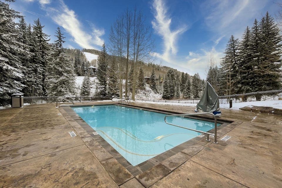 Lion Square Lodge North 284 Apartment in Lionshead Village Vail