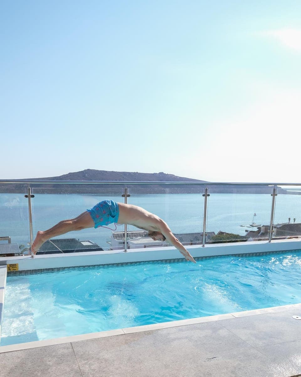 People, Swimming pool
