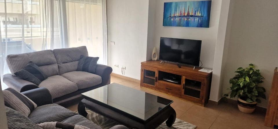 2 bedroom apartment - Sleeps 4 - Pool - Garden Apartment in Marina Alta
