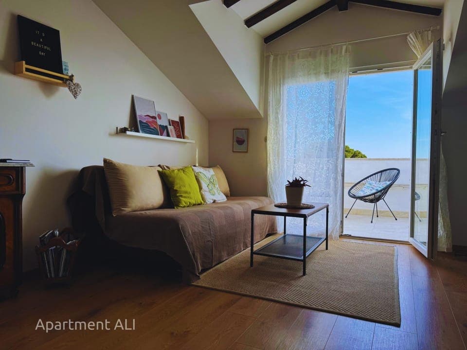 Balcony/Terrace, Living room