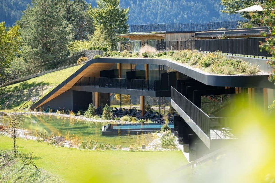 Spa and wellness centre/facilities, Swimming pool