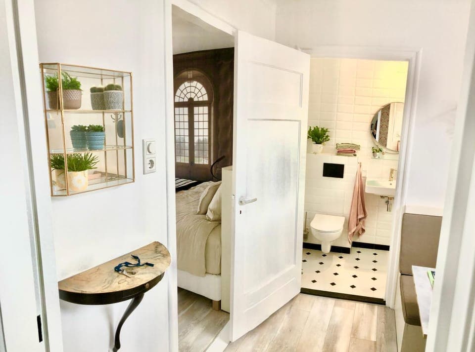 Bathroom, Seating area, Bedroom