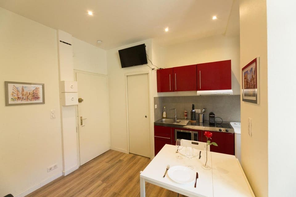 Kitchen or kitchenette, Living room, Photo of the whole room