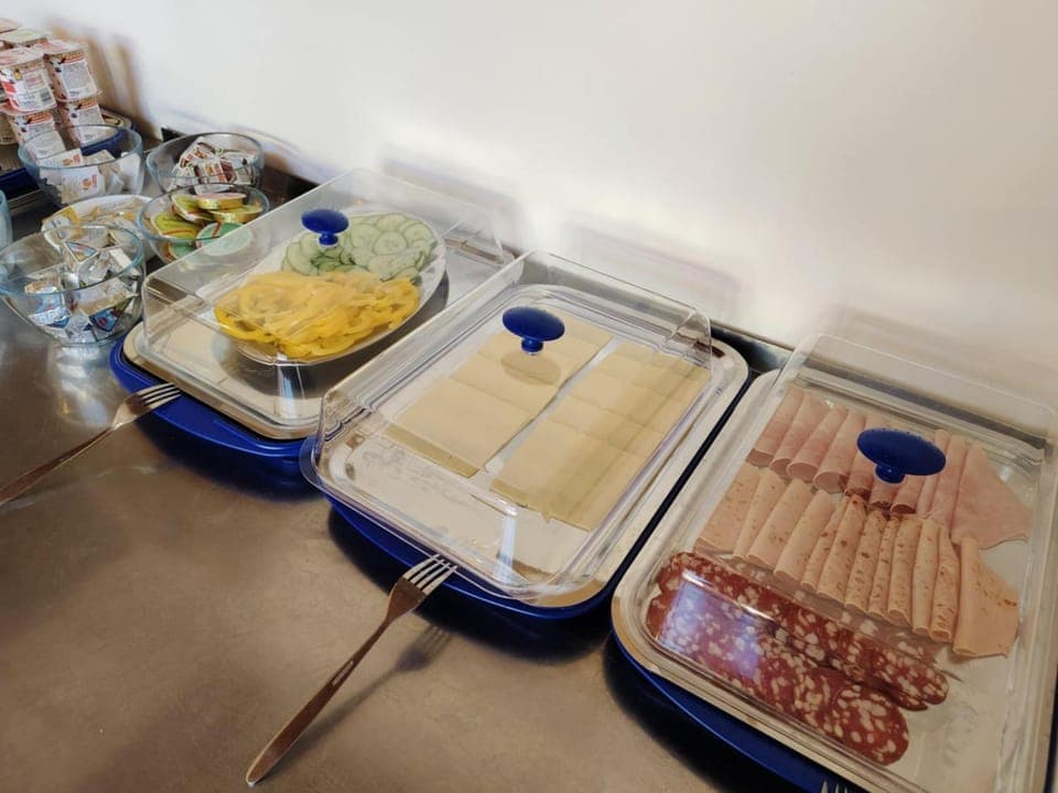 Breakfast, Buffet breakfast