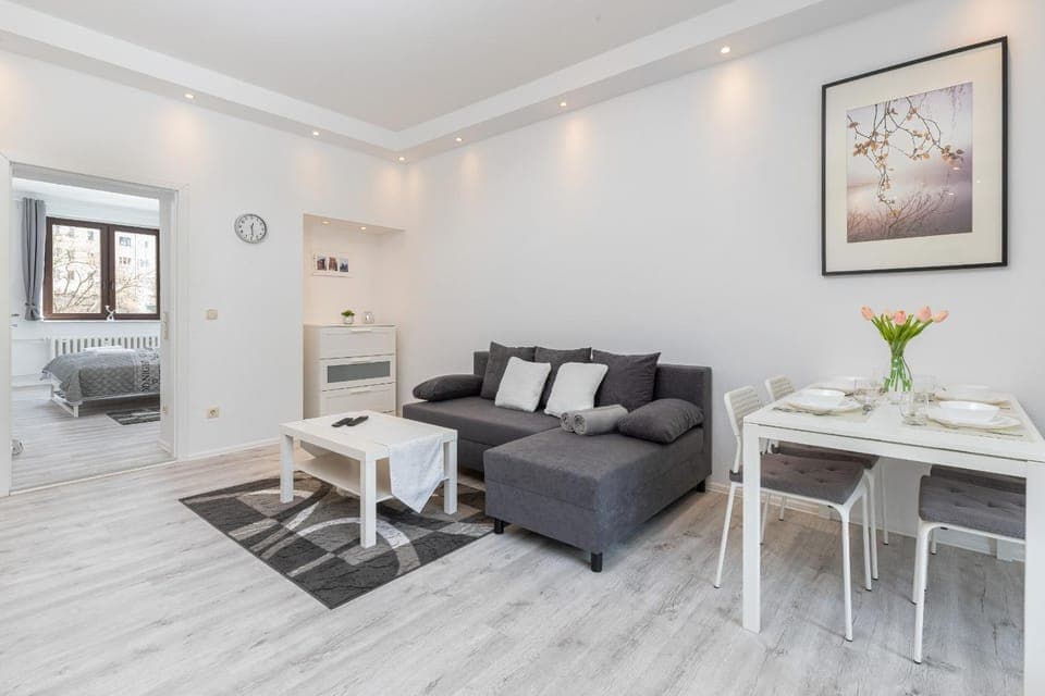 Communal lounge/ TV room, Living room